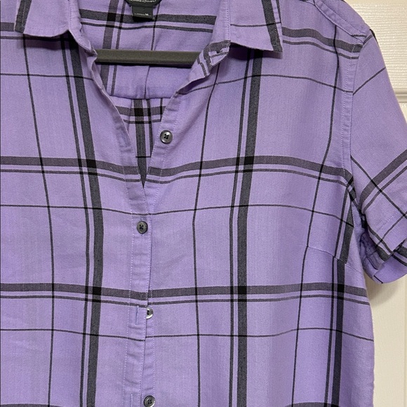 Eddie Bauer Lavender Plaid Shirt Women’s Button-down Short Sleeve lightweight M - Picture 4 of 9